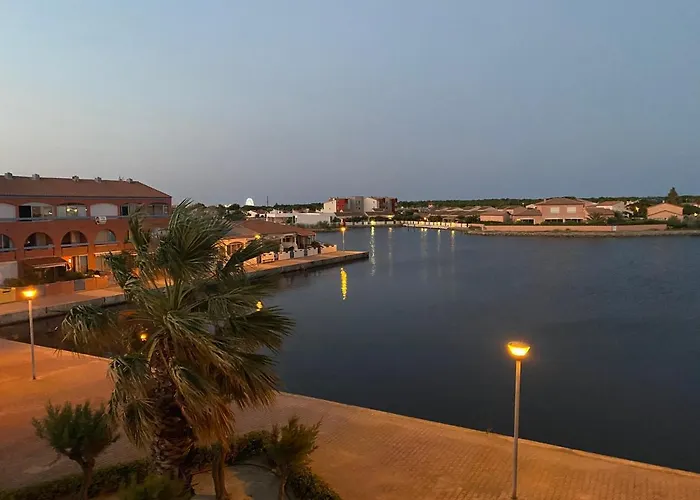 Appartement En Bord D\'Etang